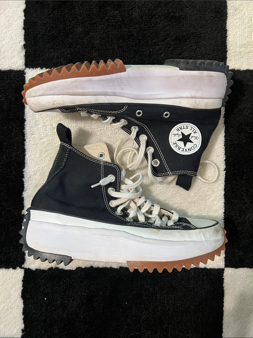 Chuck Taylor Converse Black/White/Tan Run Star Hike High Top Sneakers Platform